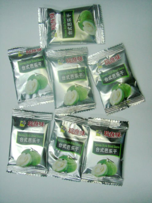 taiwan-style drien guava in bulk.jpg