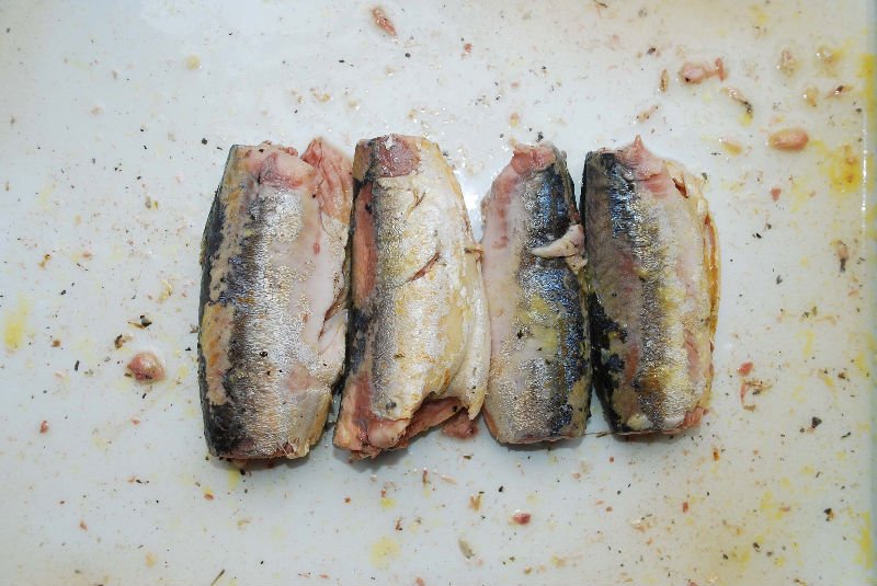 mackerel in brine.jpg
