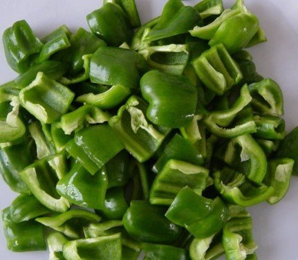 green sliced pepper.jpg