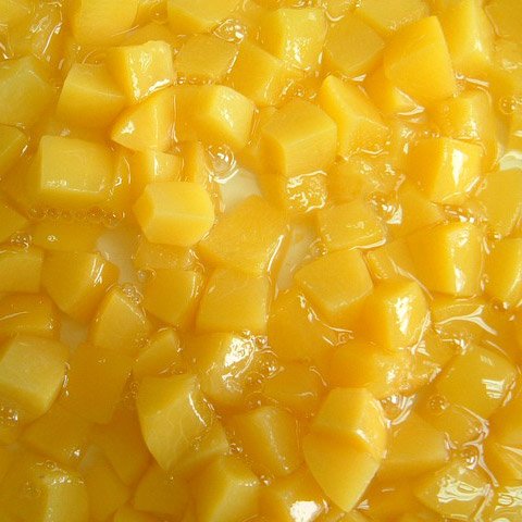 Canned_Yellow_Peach_in_Syrup