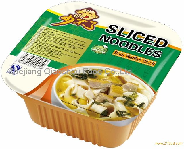 sliced noodles,chafing dish sour radish duck sliced noodles