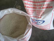 White rice broken from Vietnam