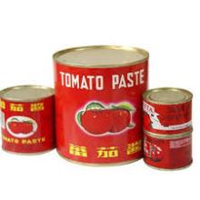 tomato paste in tin