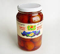 Plum compote
