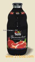 Juice made of freshly squeezed pomegranates