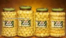 Artichokes in jars 2