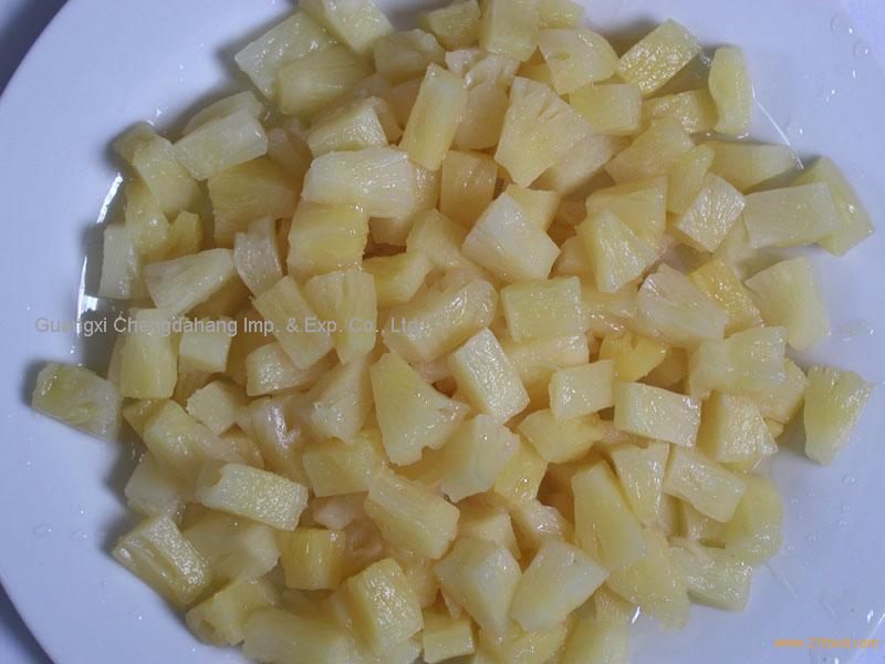 cannned pineapple in tidbit
