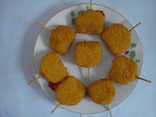 Bread-crumbs onion bunch