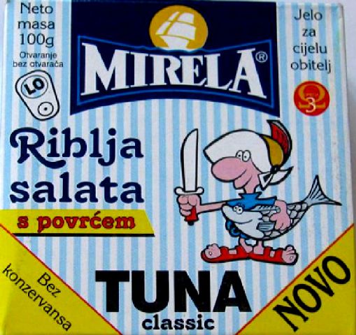 Fish salad of vegetables and tuna