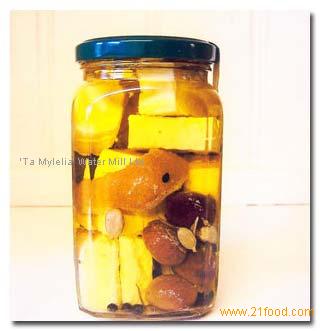 OUZO AND WINE ACCOMPANIMENTS