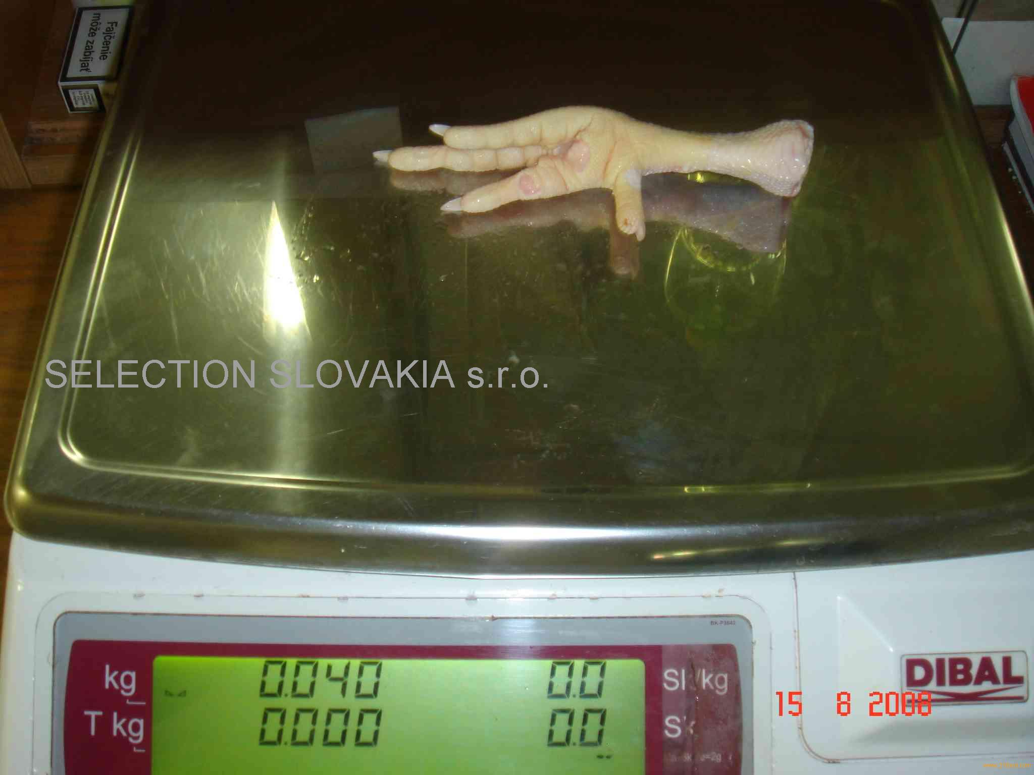 chicken feet processed
