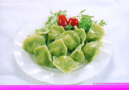 Dumpling with shrimp and leek