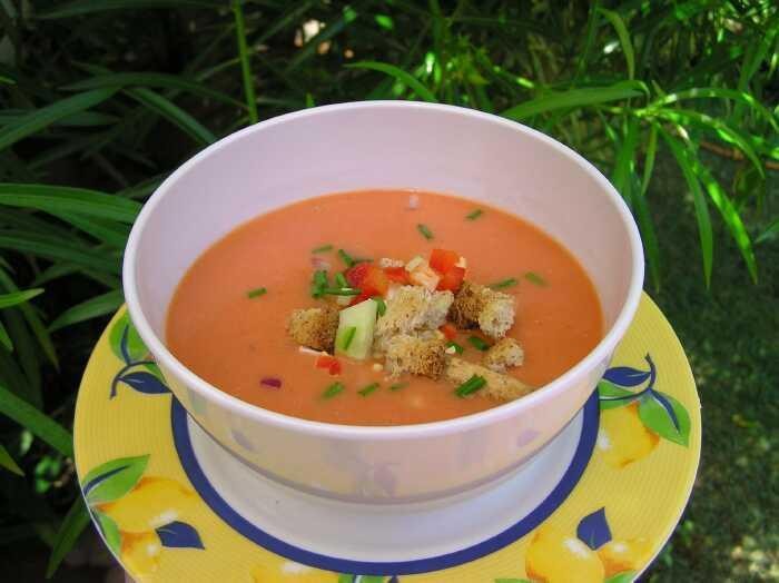 spanish gazpacho soup