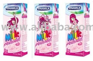 Vinamilk Strawberry-flavored UHT milk (Milk) - 180ml