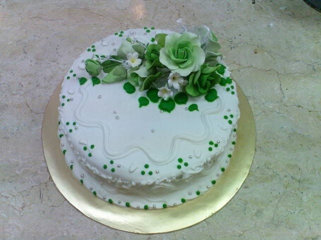  Royal   Icing  cake