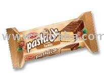 PASTACIK Cocoa coated cake