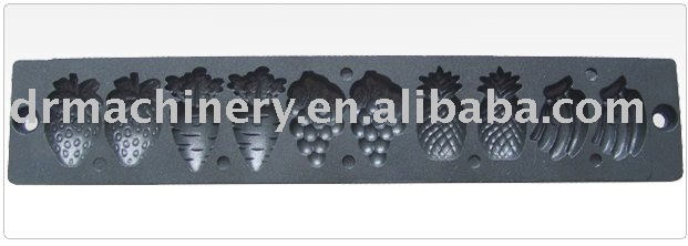 Pineapple   candy  moulds