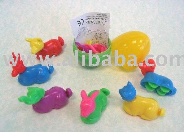 Animal  Capsule   Toy s
