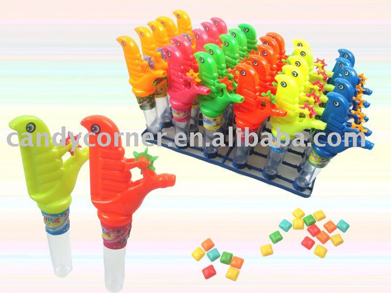  toy  candy/candy  toy ( whistle  bird)
