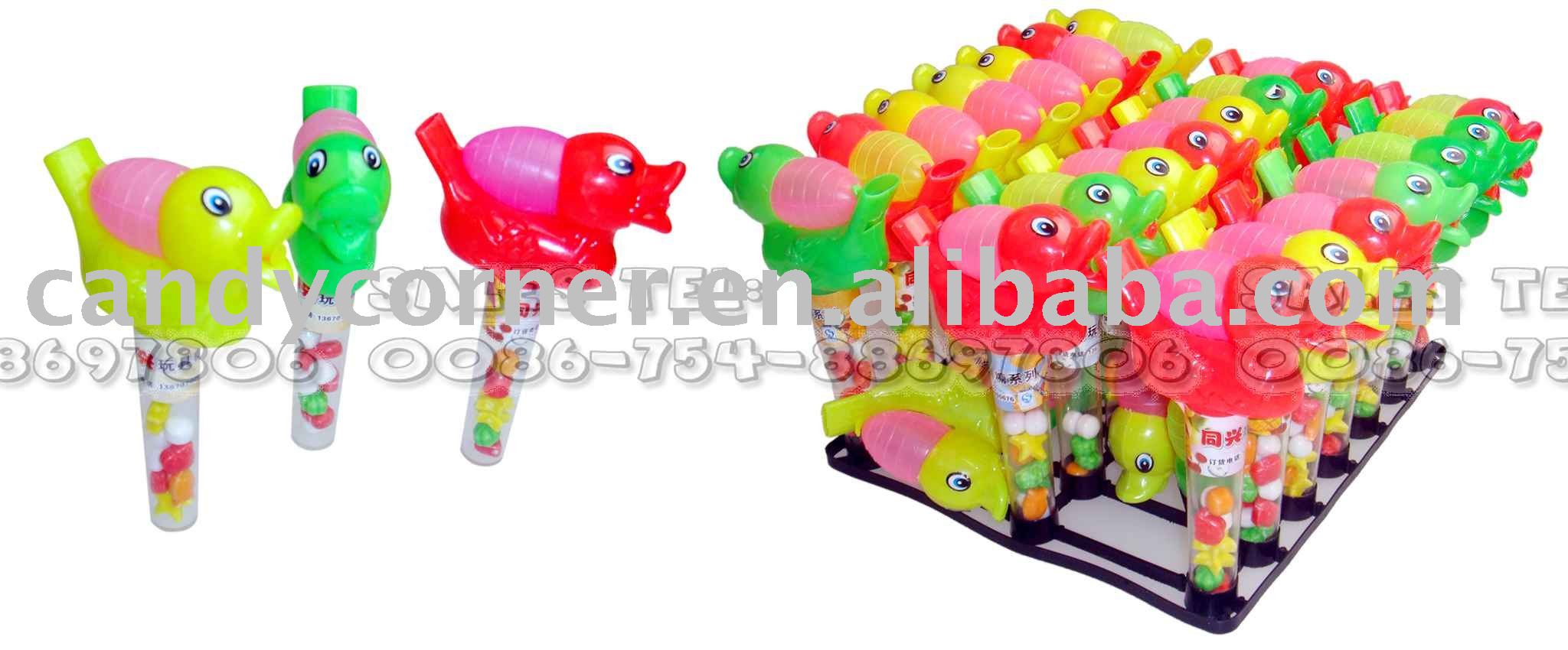  plastic   duck  toy candy