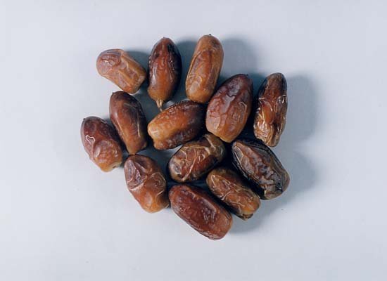 Dry, Semi-dry, Fresh Dates