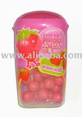 Lotte  Coated   Ball  Gum Strawberry
