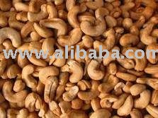 raw cashew nuts