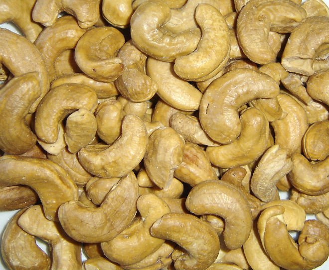 fresh and dried cashew nuts,Cameroon price supplier - 21food