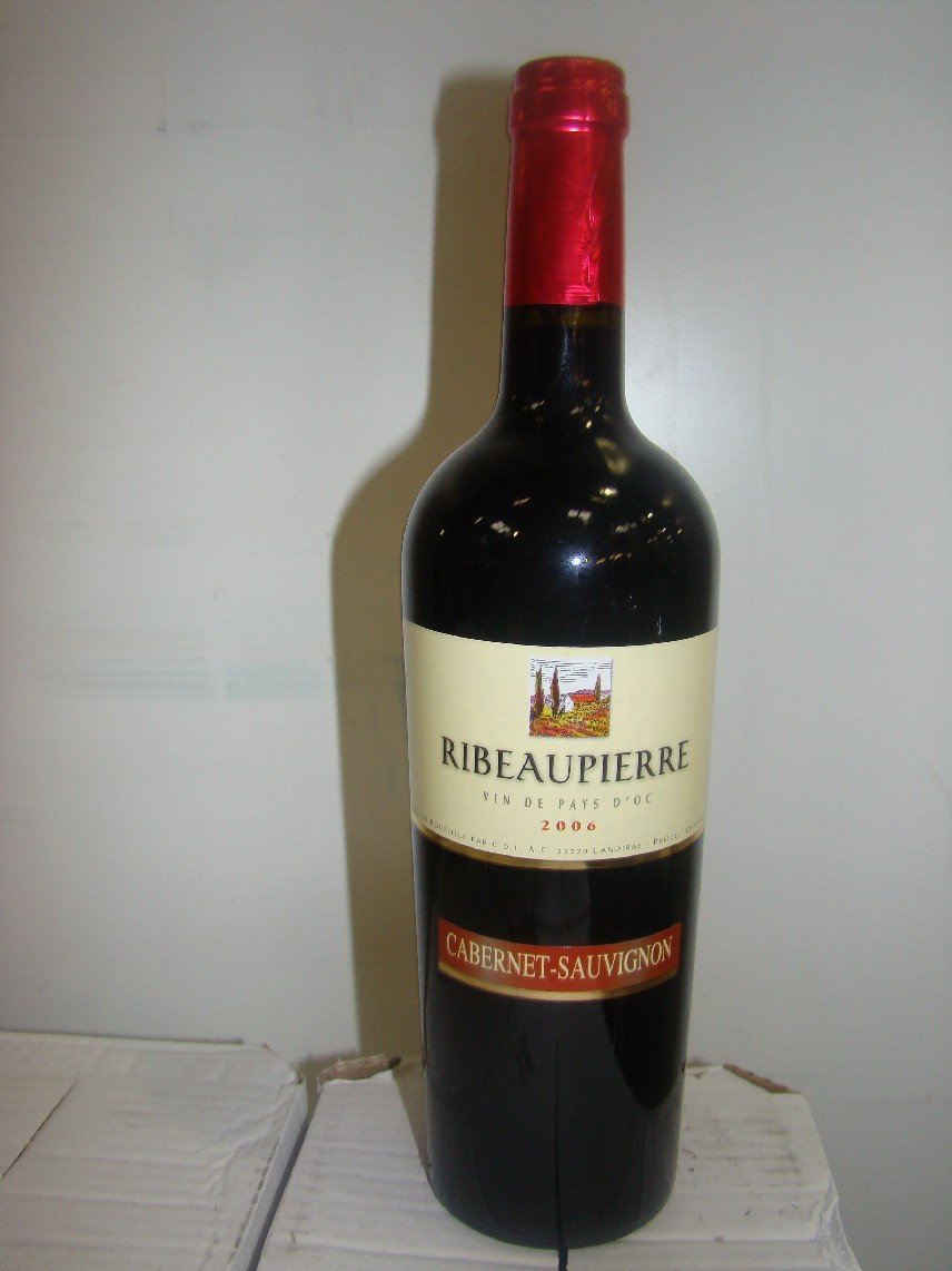 French Wine Delighting Merlot In Long Neck Heavy Bottle For 2, 39 Eur / Bottle Only!