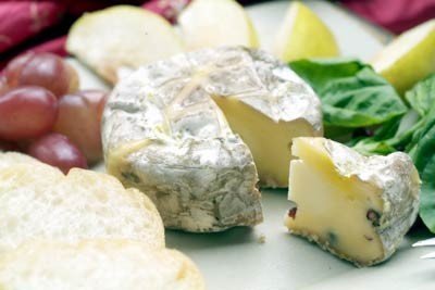 Blue Peppato -milk cheese
