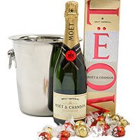 Moet Champagne Celebration Gift