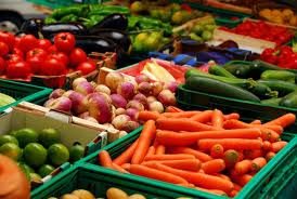 vegetables,fresh fruits..