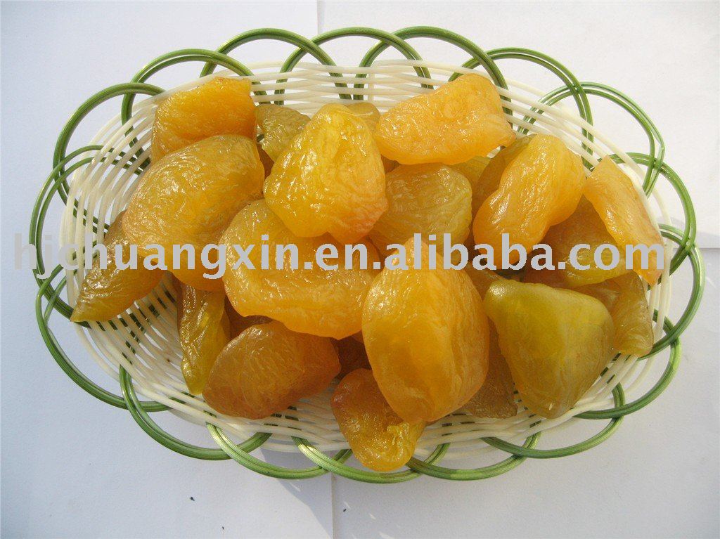 dried yellow  peach   preserved  fruit