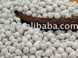 white Roasted Chickpeas