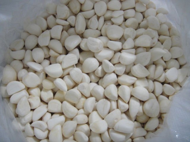 frozen peeled garlic cloves
