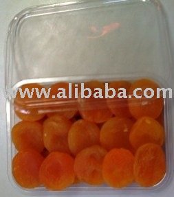 Dried  Apricot  And  Apricot   Kernels 