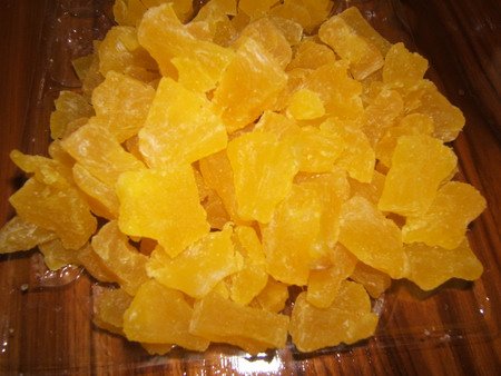 Dehydrated Pineapple Pieces