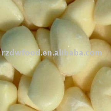 2015 good quality frozen garlic cloves