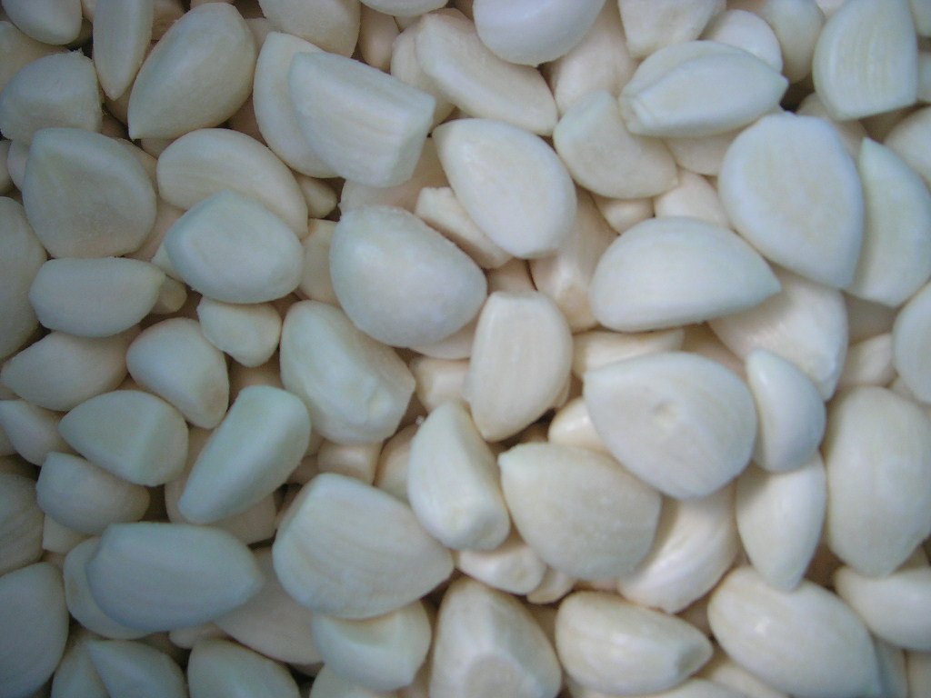 IQF Garlic cloves or diced, sliced; 10KG, 15KG, 20KG or as required