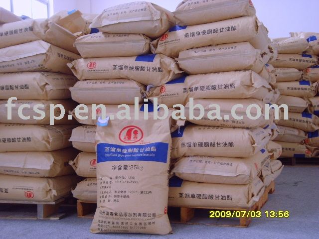  DISTILLED  GLYCERINE  MONOSTEARATE 