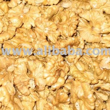 1/2 ,1/4 DRIED AND PRESERVED WALNUTS