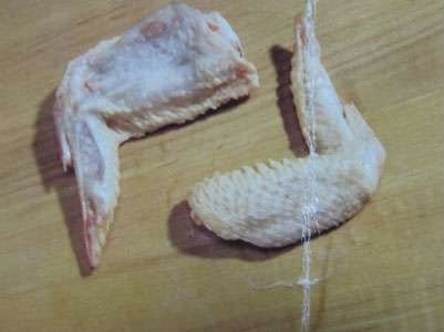 Frozen Chicken,Chicken Feet/Paw/Wings,Hungary TAPIOCSIR KFT price ...