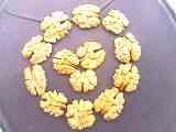 WALNUT KERNELS