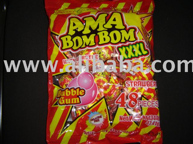 Lollipop, Fruit Flavour with Whistle, Bubblegum Centre