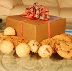 Natural Gift Occasion with 12 Cookies