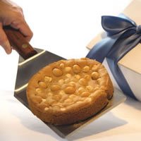 cookie:   White Chocolate Chip with Macadamia Nuts