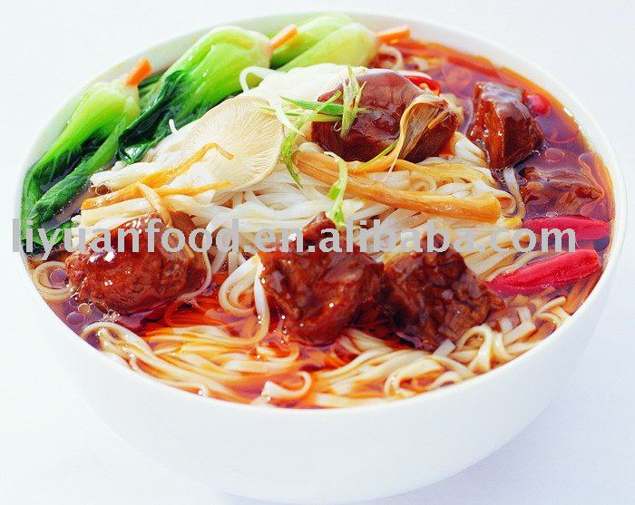 Fast food instant rice-noodle of hot and sour sauce beef flavor bag packeting