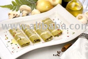 Spinach Canelloni in Bechamel Sauce