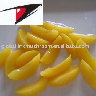 canned yellow peach in slice