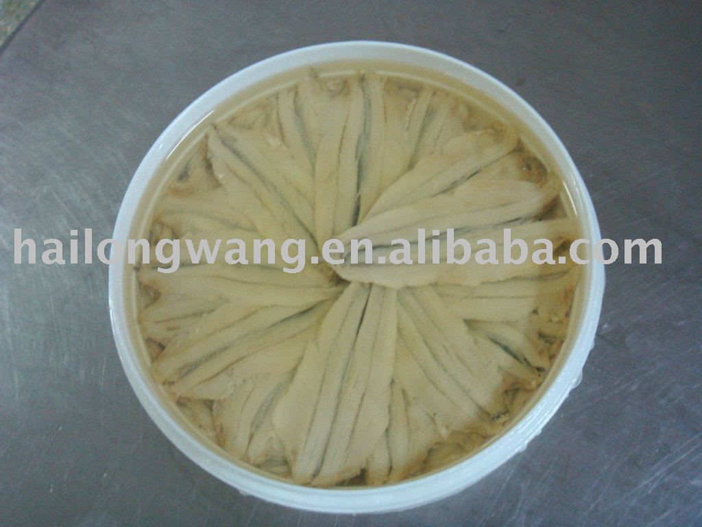 marinated anchovy fillets in oil